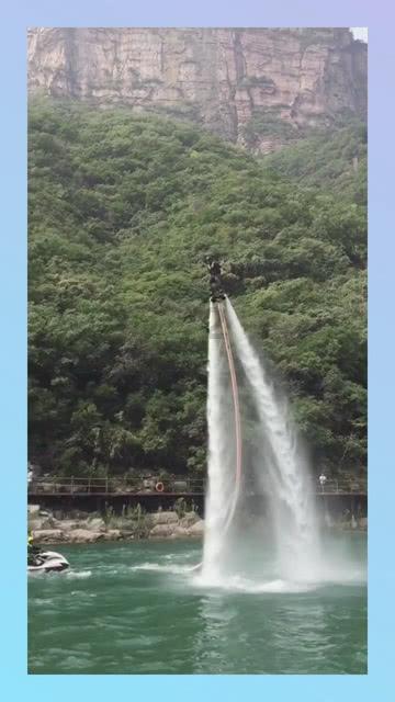 前男友分手了。在抖音上发我的照片怎么办？游戏画面
